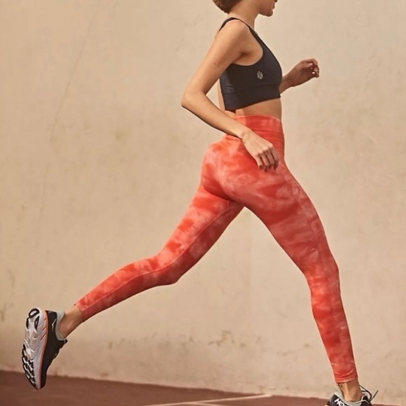 NWT Free People Women’s Good Karma Tie Dye Legging. Size XS/S. - Picture 2 of 7